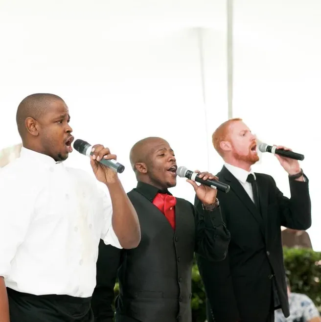 ELEGANT ENTERTAINMENT photo 1