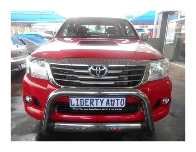 LIBERTY AUTO logo