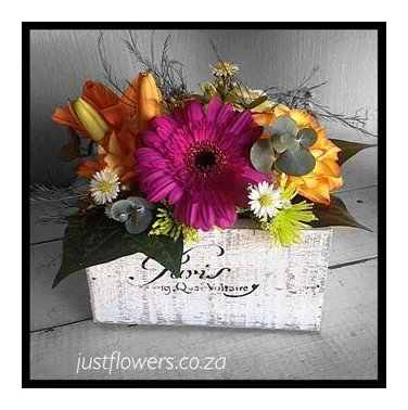 Just Flowers logo